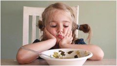 国康微量元素检测仪品牌为您检查说明如何鉴别诊断儿童得了厌食症？