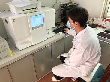 全自动微量元素测定仪安装在河南省商丘市虞城乔集镇医院